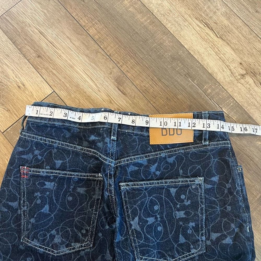 Urban Outfitters BDG Low Rise Flare
Jeans Women's Size 27 Dark Wash
Print - Picture 6 of 13